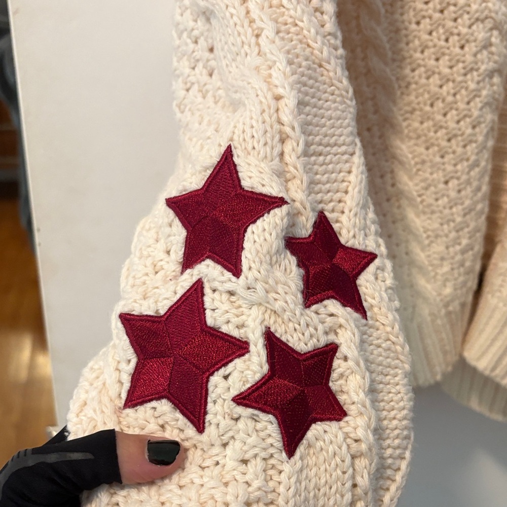Taylor Swift Cream Cardigan with Red Star Details - Picture 2 of 6